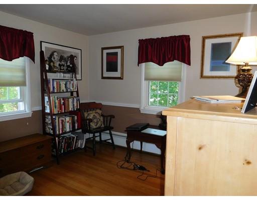 68 Merrill Ave, Lowell, MA 01850 photo 20