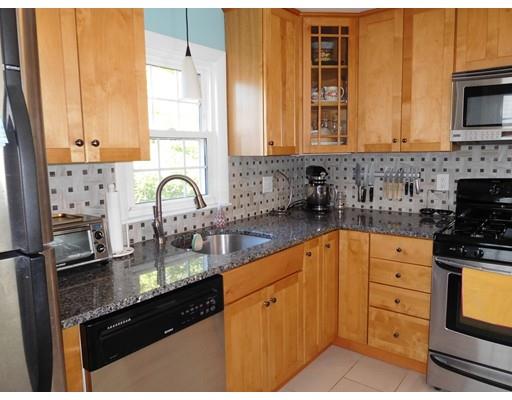 68 Merrill Ave, Lowell, MA 01850 photo 11