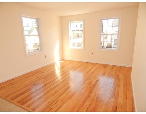 71 Gate, Lowell, MA 01851 photo 12