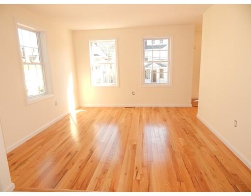 71 Gate, Lowell, MA 01851 photo 13