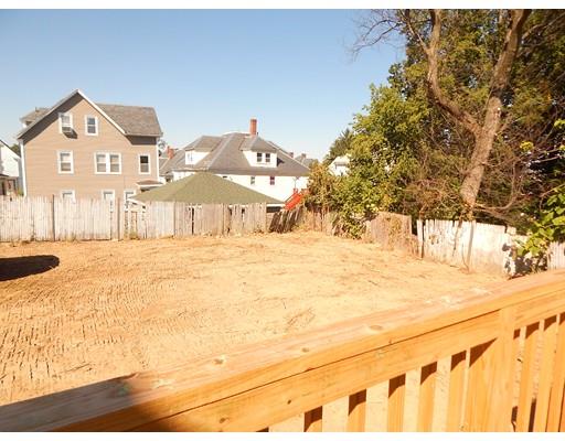 71 Gate, Lowell, MA 01851 photo 10