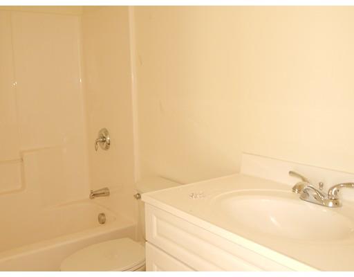 71 Gate, Lowell, MA 01851 photo 17