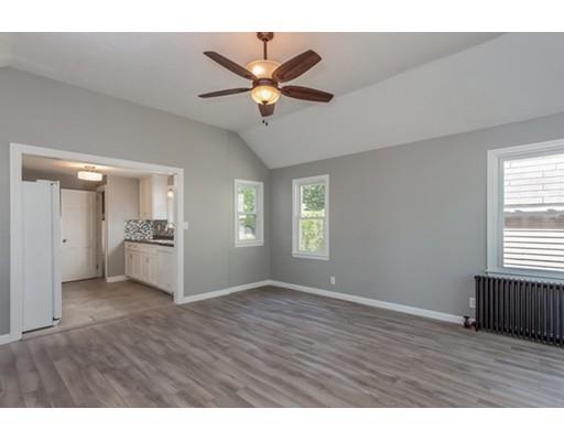 37 Granger St, Springfield, MA 01119 photo 6