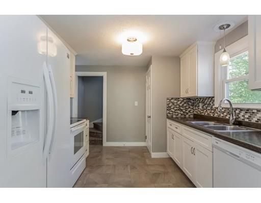37 Granger St, Springfield, MA 01119 photo 10