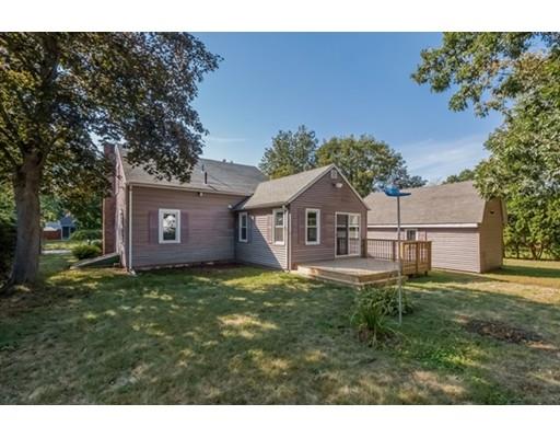 37 Granger St, Springfield, MA 01119 photo 2