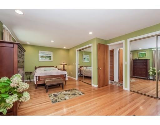 151 Newton Rd, Springfield, MA 01118 photo 15