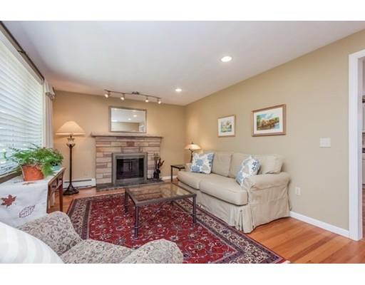 151 Newton Rd, Springfield, MA 01118 photo 4