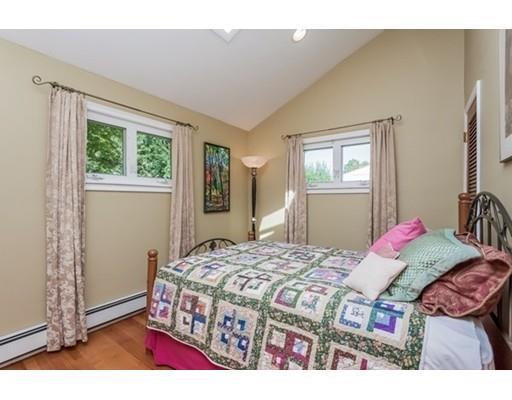 151 Newton Rd, Springfield, MA 01118 photo 20