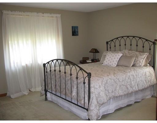 323 Hooppole Rd, Mashpee, MA 02649 photo 14