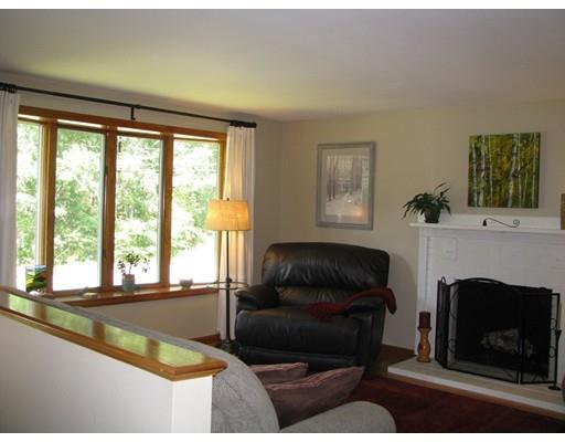 323 Hooppole Rd, Mashpee, MA 02649 photo 10