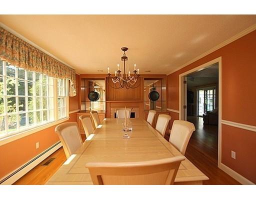 49 Robbins Rd, Walpole, MA 02081 photo 6