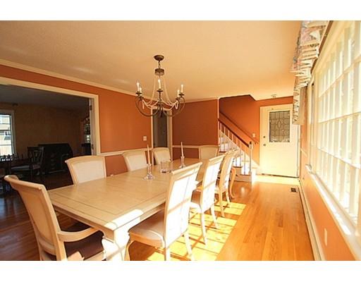 49 Robbins Rd, Walpole, MA 02081 photo 5