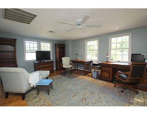 49 Robbins Rd, Walpole, MA 02081 photo 11