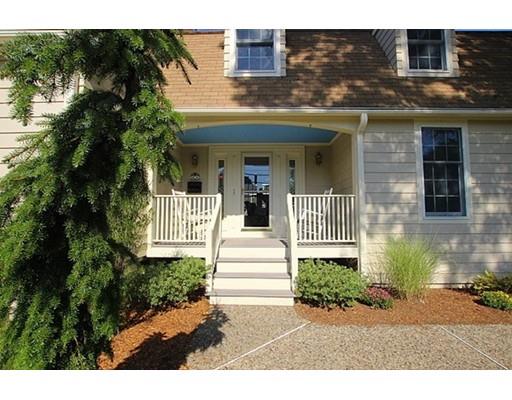 49 Robbins Rd, Walpole, MA 02081 photo 1