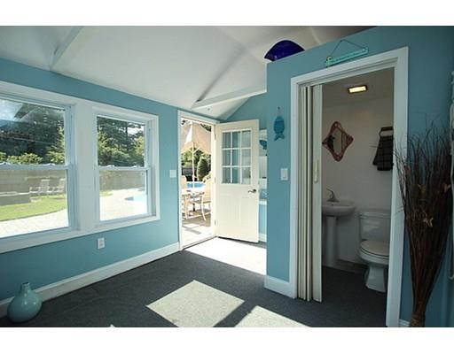 49 Robbins Rd, Walpole, MA 02081 photo 27