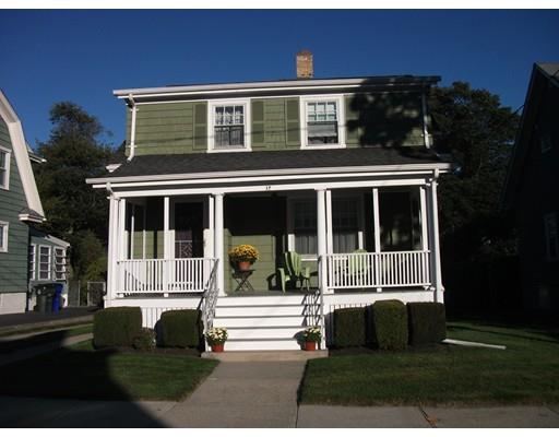 17 Acacia St, Fall River, MA 02720 photo 2
