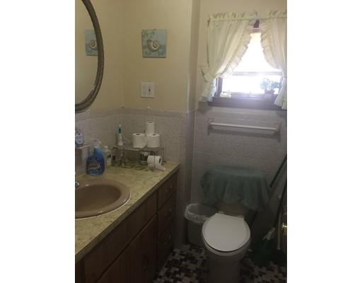 8 Hillside Ave, Everett, MA 02149 photo 9