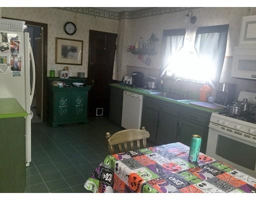 8 Hillside Ave, Everett, MA 02149 photo 6