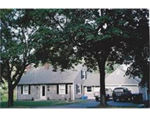 1357 Parker St, Springfield, MA 01129 photo 1