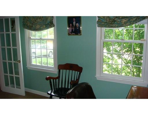 7 Leonard Rd, Walpole, MA 02081 photo 21