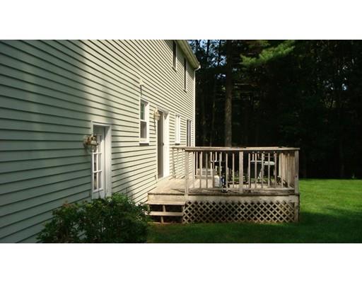 7 Leonard Rd, Walpole, MA 02081 photo 4