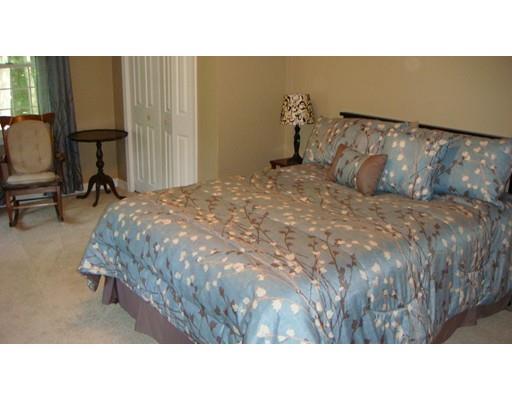 7 Leonard Rd, Walpole, MA 02081 photo 12