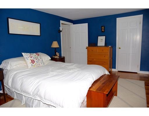 11 Cape Cod Ln, Canton, MA 02021 photo 15