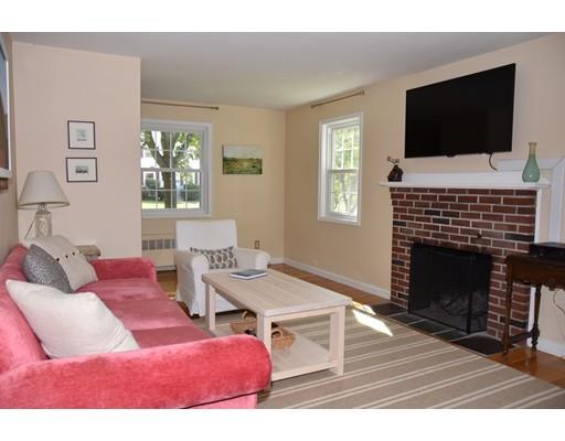 11 Cape Cod Ln, Canton, MA 02021 photo 8