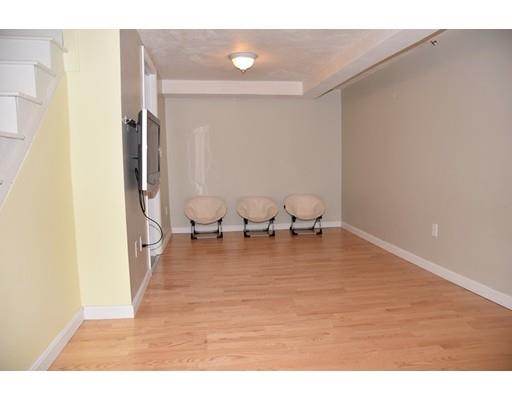 11 Cape Cod Ln, Canton, MA 02021 photo 16