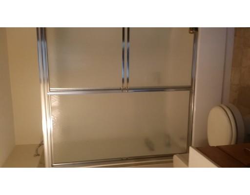37 Maple Crest Cir #B, Holyoke, MA 01040 photo 6