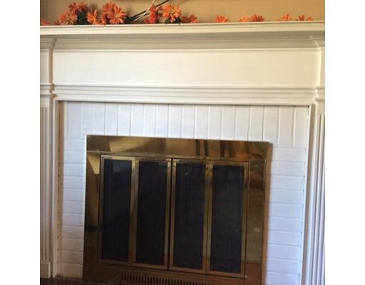 4 Vassar St, Worcester, MA 01602 photo 5