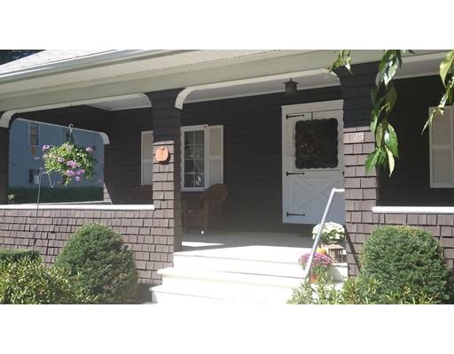 13 S Maple St, Westfield, MA 01085 photo 3