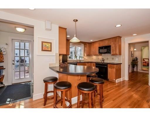 10 Cliffside Rd, Marblehead, MA 01945 photo 8
