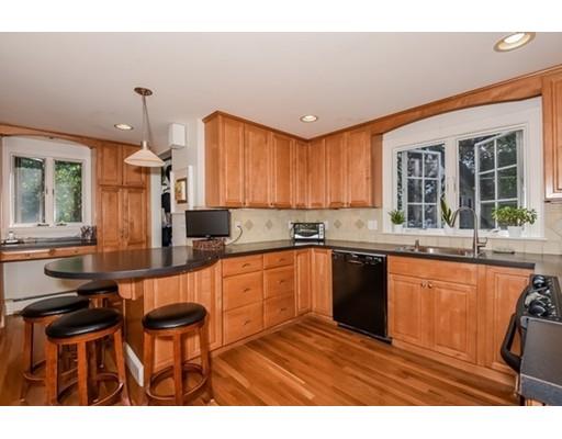 10 Cliffside Rd, Marblehead, MA 01945 photo 6