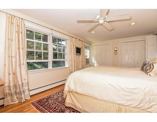 10 Cliffside Rd, Marblehead, MA 01945 photo 11