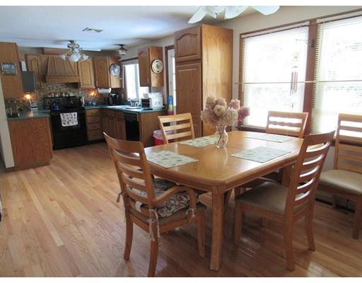 119 West St, Easthampton, MA 01027 photo 4