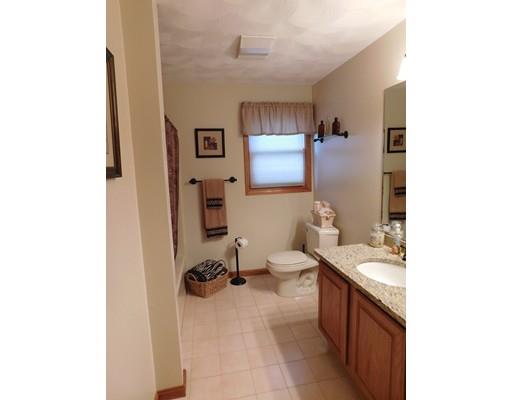 7 Chestnut St, North Reading, MA 01864 photo 15
