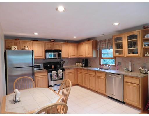 7 Chestnut St, North Reading, MA 01864 photo 8