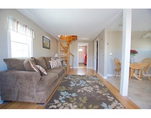 136 Cable Ave, Salisbury, MA 01952 photo 3