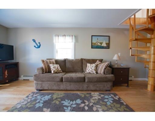 136 Cable Ave, Salisbury, MA 01952 photo 4