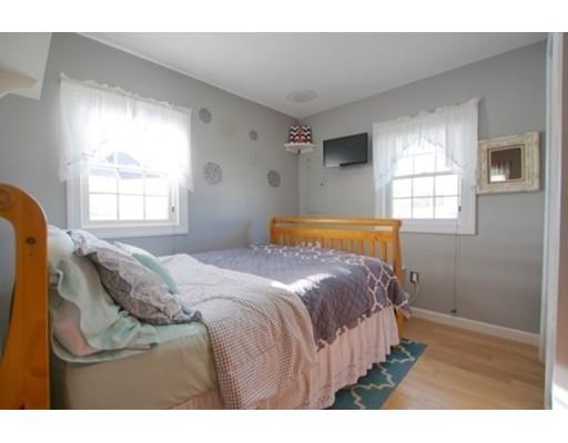 136 Cable Ave, Salisbury, MA 01952 photo 8