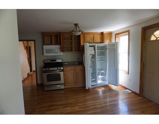 97 Water St, Clinton, MA 01510 photo 4