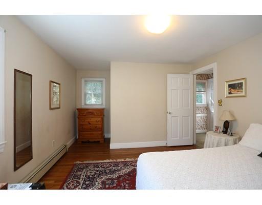 53 Hawthorn Ave, Needham, MA 02492 photo 24