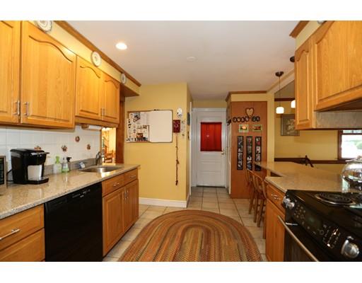 53 Hawthorn Ave, Needham, MA 02492 photo 18