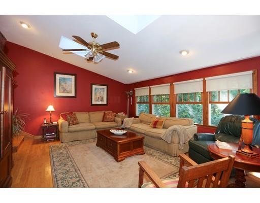 53 Hawthorn Ave, Needham, MA 02492 photo 10