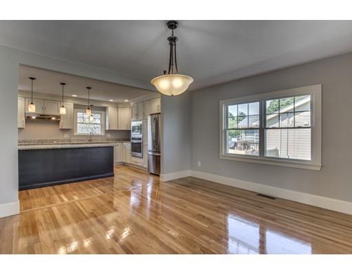55 Leicester Rd, Marblehead, MA 01945 photo 4