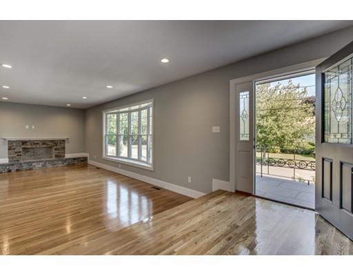 55 Leicester Rd, Marblehead, MA 01945 photo 2