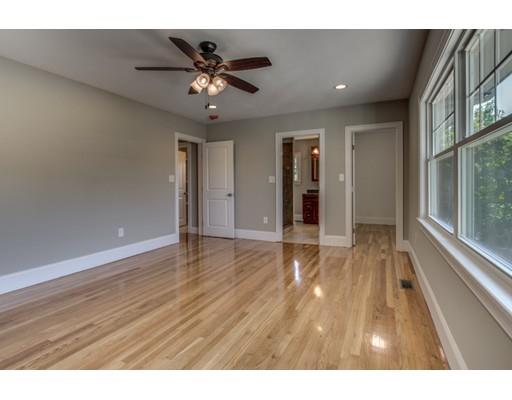 55 Leicester Rd, Marblehead, MA 01945 photo 11