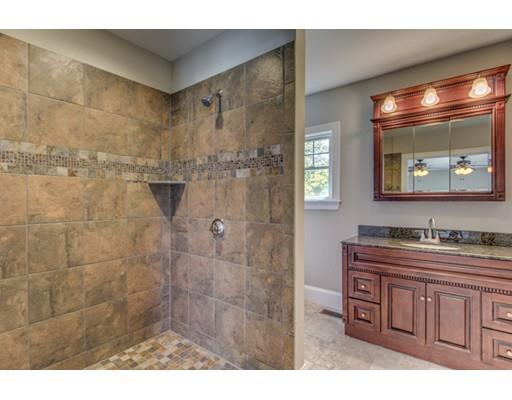 55 Leicester Rd, Marblehead, MA 01945 photo 12