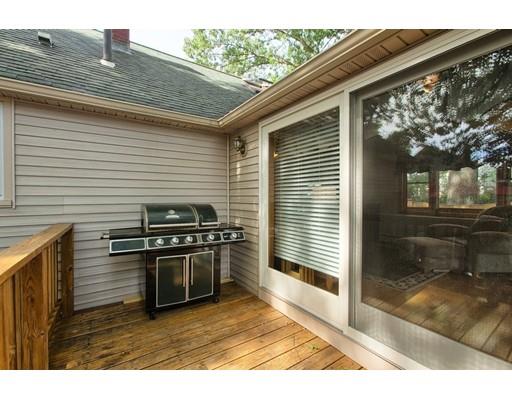 102 Campbell Dr, Lowell, MA 01851 photo 21